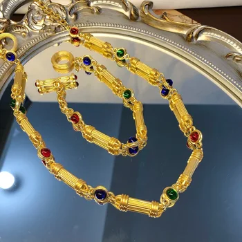 Из двух частей с резьбой во французском стиле в западном стиле, длинное цилиндрическое цветное декоративное стеклянное ожерелье-браслет