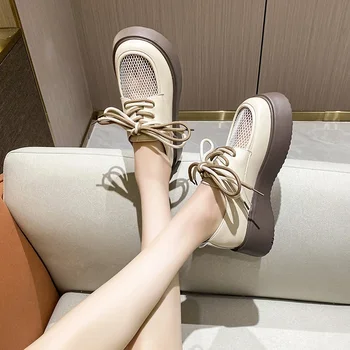 Стиль: Маленькие кожаные туфли, женские летние новые Корейские модные тонкие туфли на толстой подошве с вырезами, женские студенческие туфли на плоской подошве